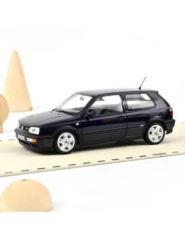 SO 1:18 VW GOLF VR6 1996 - BLUE METALLIC